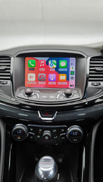 Load image into Gallery viewer, HOLDEN COMMODORE VF1 VF2 WIRELESS Apple Carplay & Android Auto KIT ** IN STOCK **